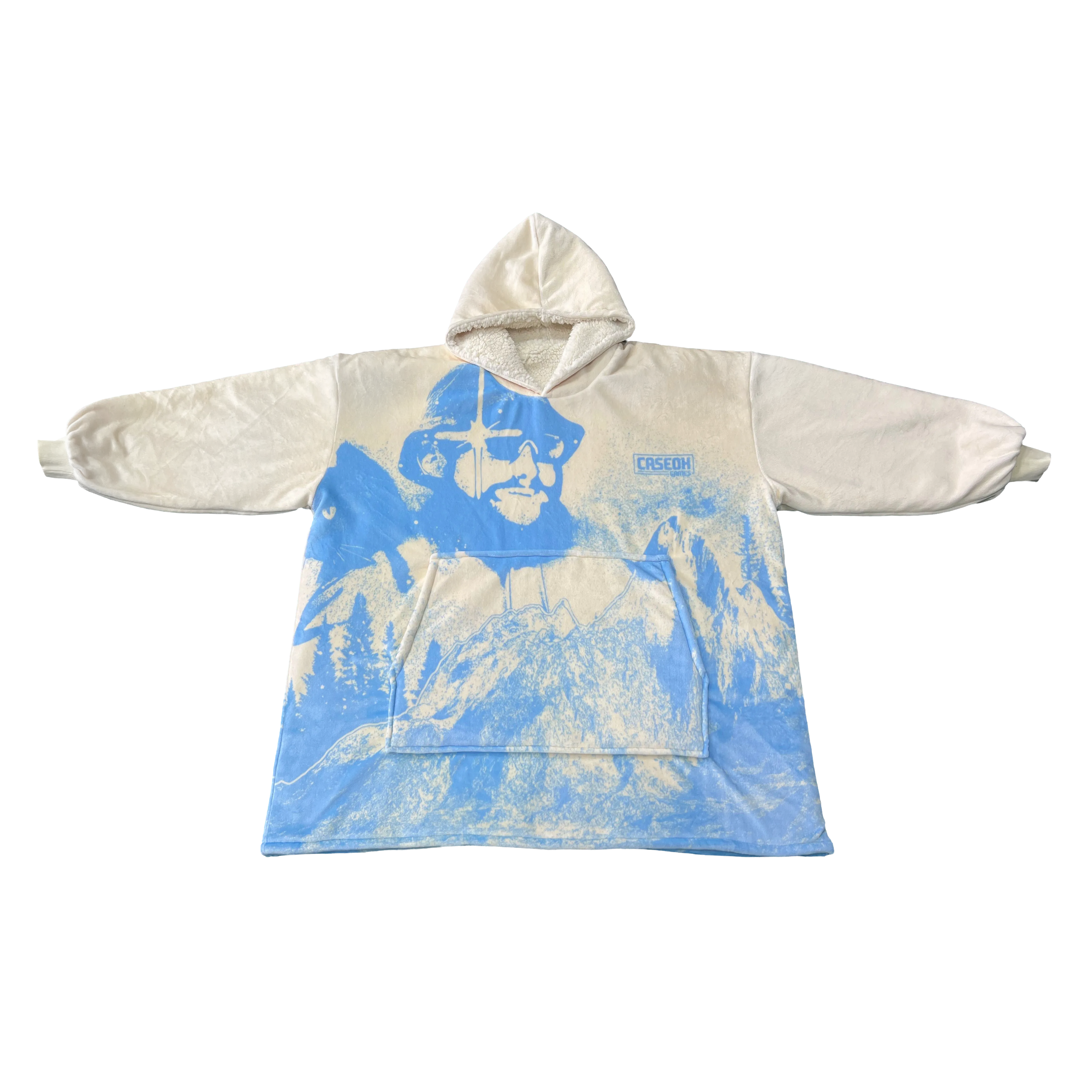 CaseOh's Hooded Blanket: White Mountain